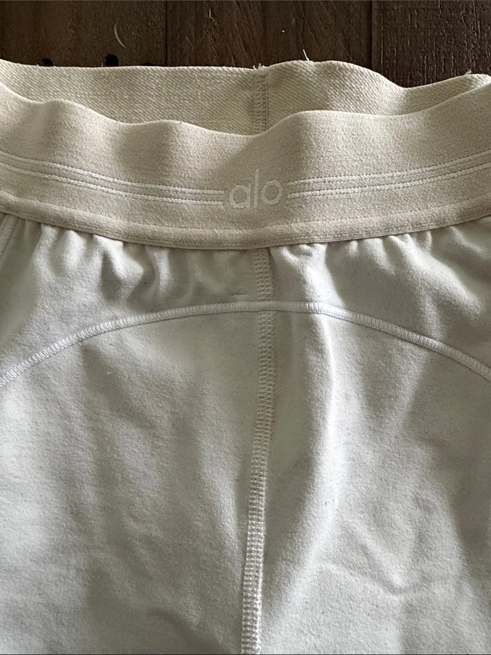 ALO Yoga High-Waist Heartthrob Leggings